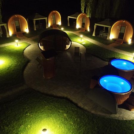Vicolungo Glamour Lodge & Spa - Free Spa Hot Tub E Sauna Exterior foto