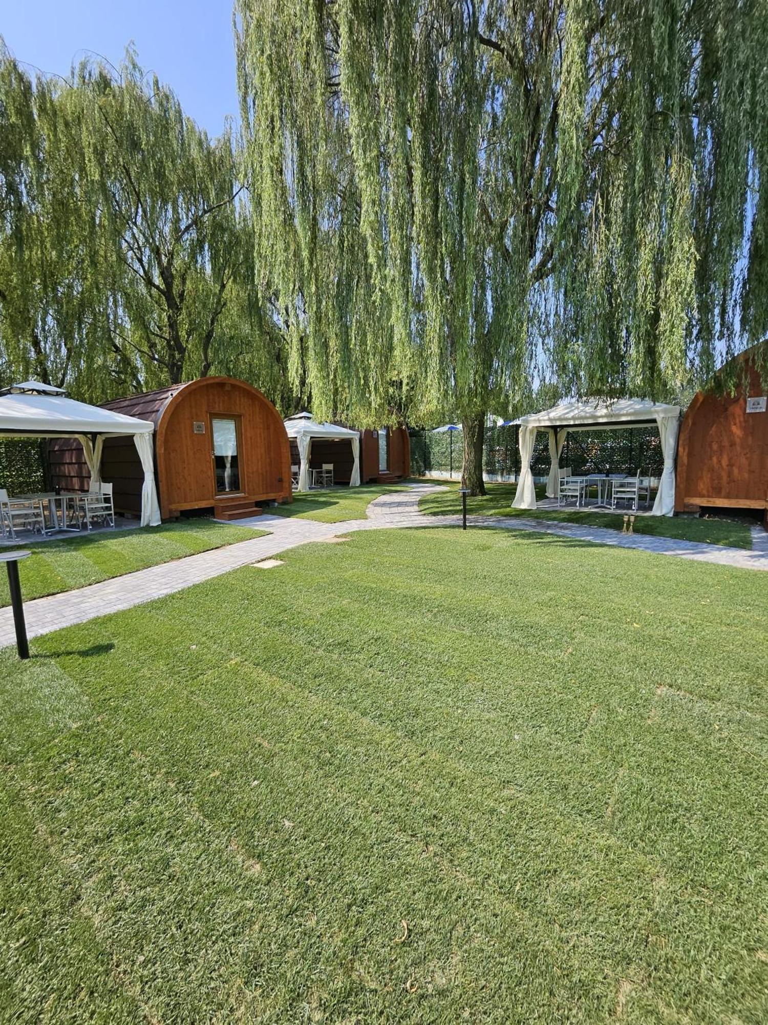 Vicolungo Glamour Lodge & Spa - Free Spa Hot Tub E Sauna Exterior foto